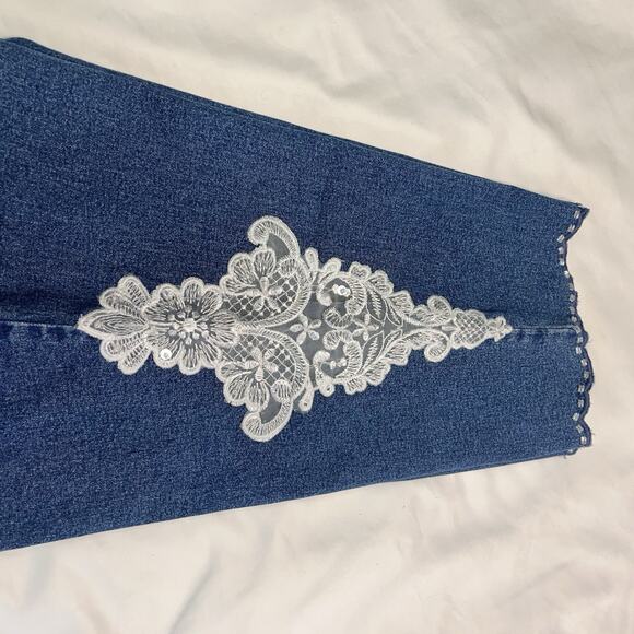 Quacker Factory Medium Denim Capris With Lace Cutouts And Beading Trim - Picture 10 of 11